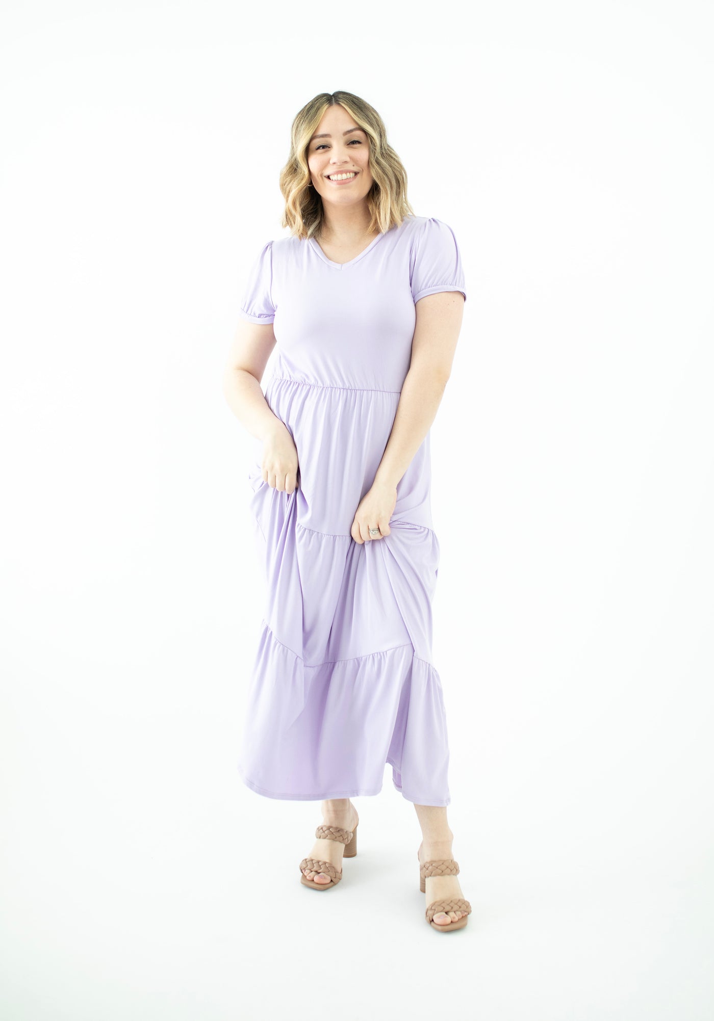 Layla Tiered Midi Dress V-Neck in Lavender